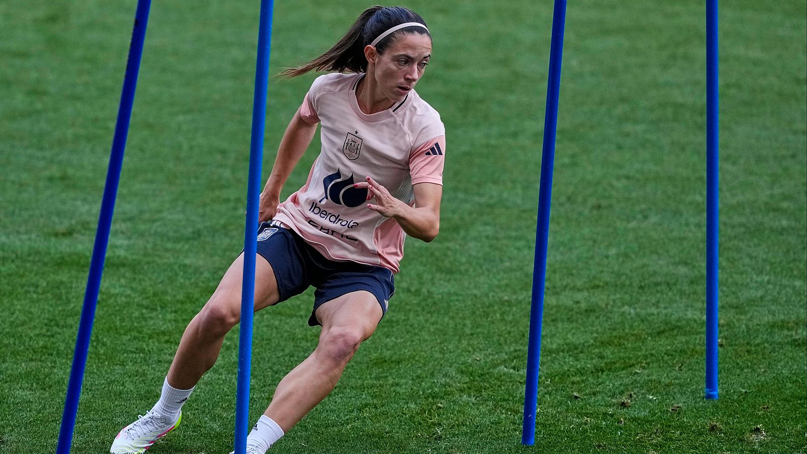 Alta médica para Aitana Bonmatí: estará en la Eurocopa 2025