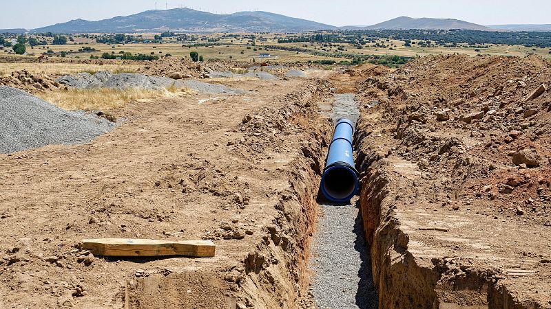 La UME se despliega para reparar la tubería que ha dejado a Ávila sin agua potable