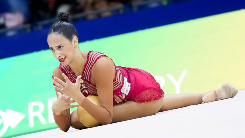 Alba Bautista y Lucía González fuera de las finales de aro y pelota