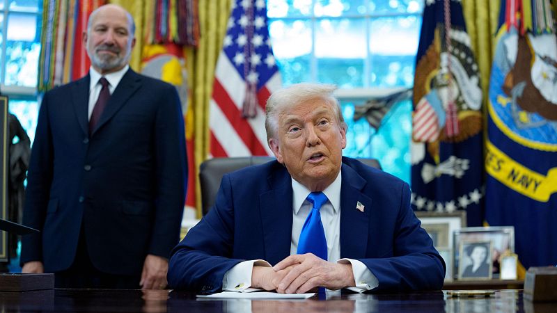 Trump impondrá una tarifa de 100.000 dólares para una de las visas de trabajo más utilizadas en el sector tecnológico