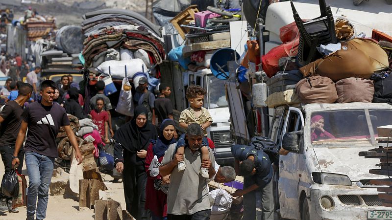 La Defensa Civil gazatí afirma que 450.000 palestinos han huido de la ciudad de Gaza desde agosto