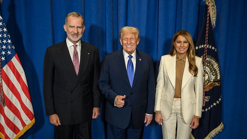 La Casa Blanca distribuye la imagen de Felipe VI y Trump