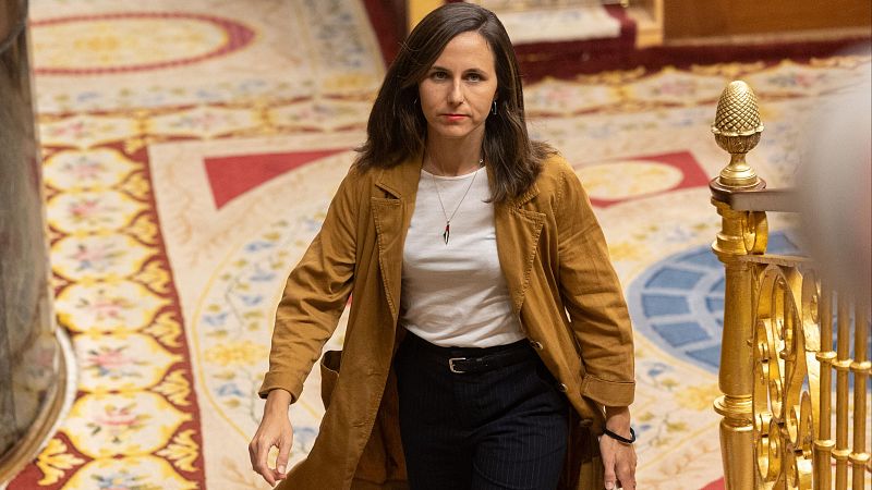 La secretaria de Podemos, Ione Belarra, durante una sesión plenaria en el Congreso de los Diputados, a 23 de septiembre de 2025
