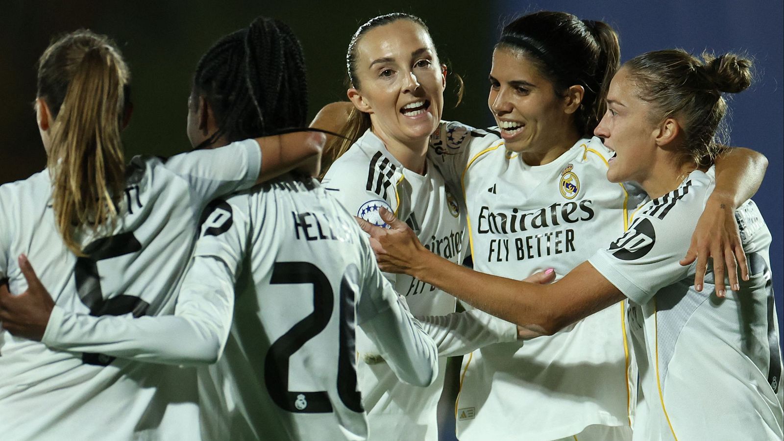 El Real Madrid logra su segunda victoria en dos partidos de Champions en su visita a París