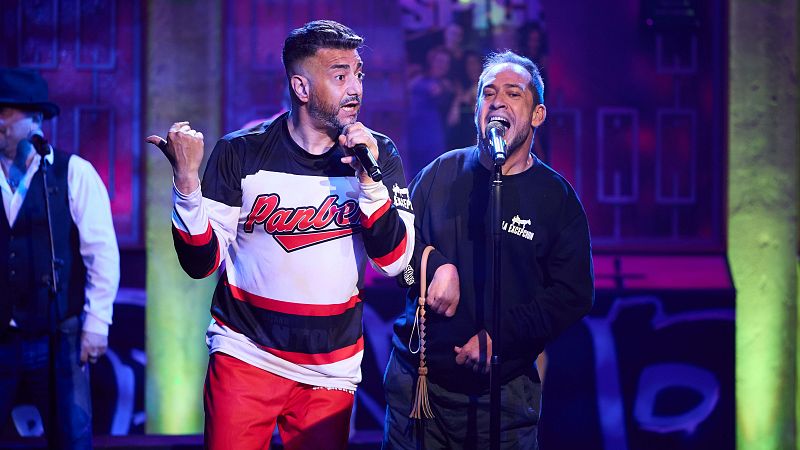 Langui y Gitano Antón, de La Excepción, cantan en La Revuelta 4/12/25