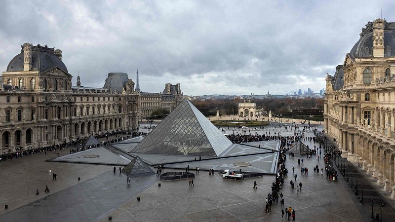 Los agentes no lograron atrapar a los ladrones del Louvre por unos 30 segundos