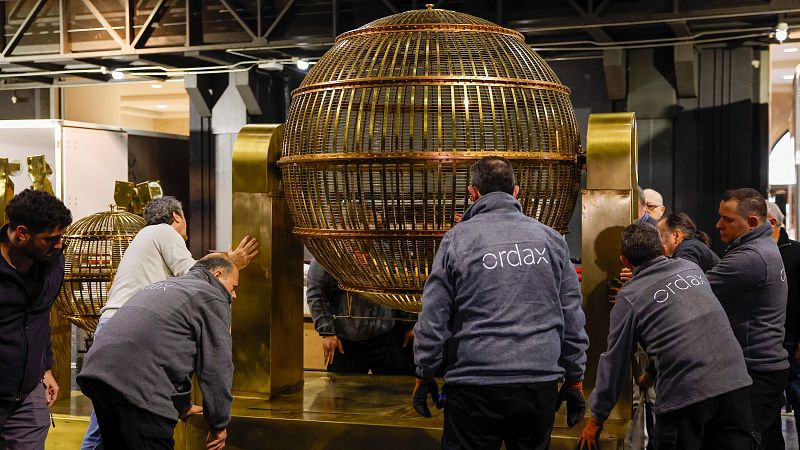 Lotería de Navidad 2025: todo listo en el Teatro Real