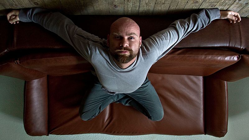 Autorretrato como gárgola (Félix Fernández)