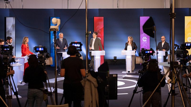Los candidatos a las elecciones de Aragón, en el plató del debate en RTVE