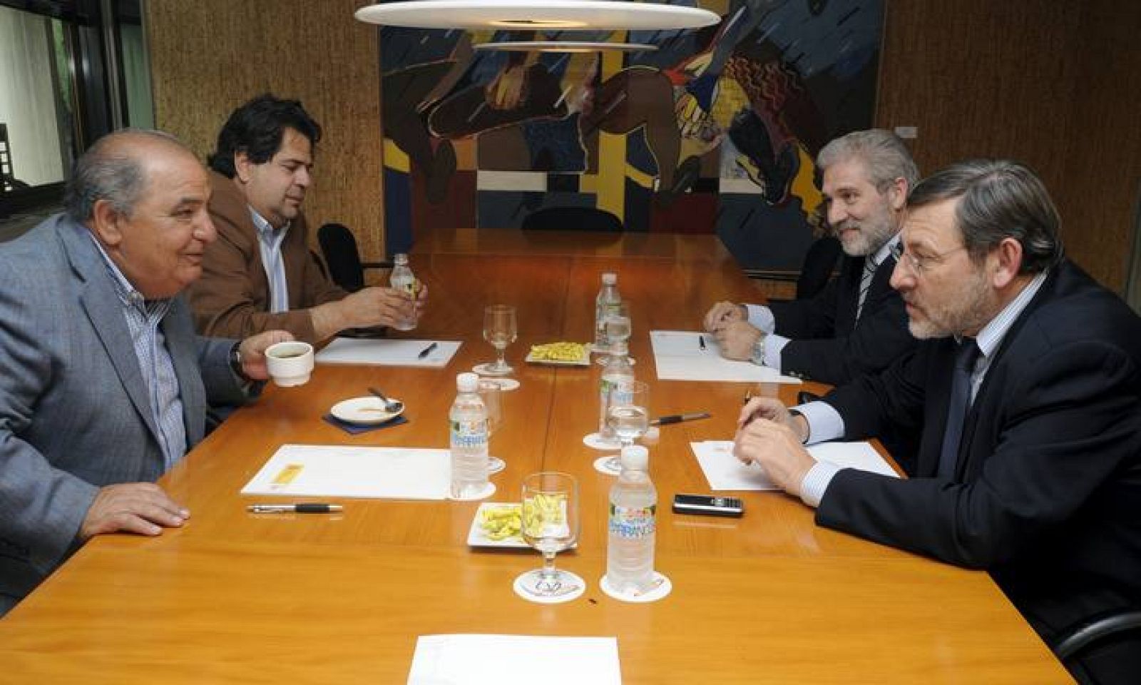 El presidente de la Federación Española de Tenis, Pedro Muñoz, el director deportivo de esta entidad, Javier Duarte, el subdirector de Alta Competición del Consejo Superior de Deportes, Angel Luis López de la Fuente y el secretario de Estado para el 