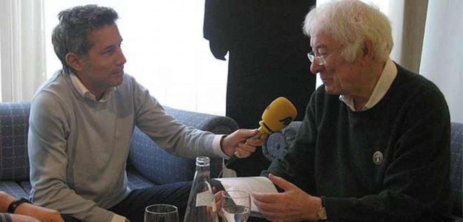 Seamus Heaney entrevistado para La estación azul