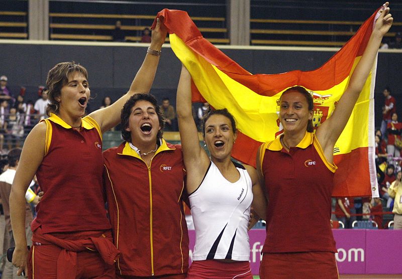 El equipo español celebra el pase a la final