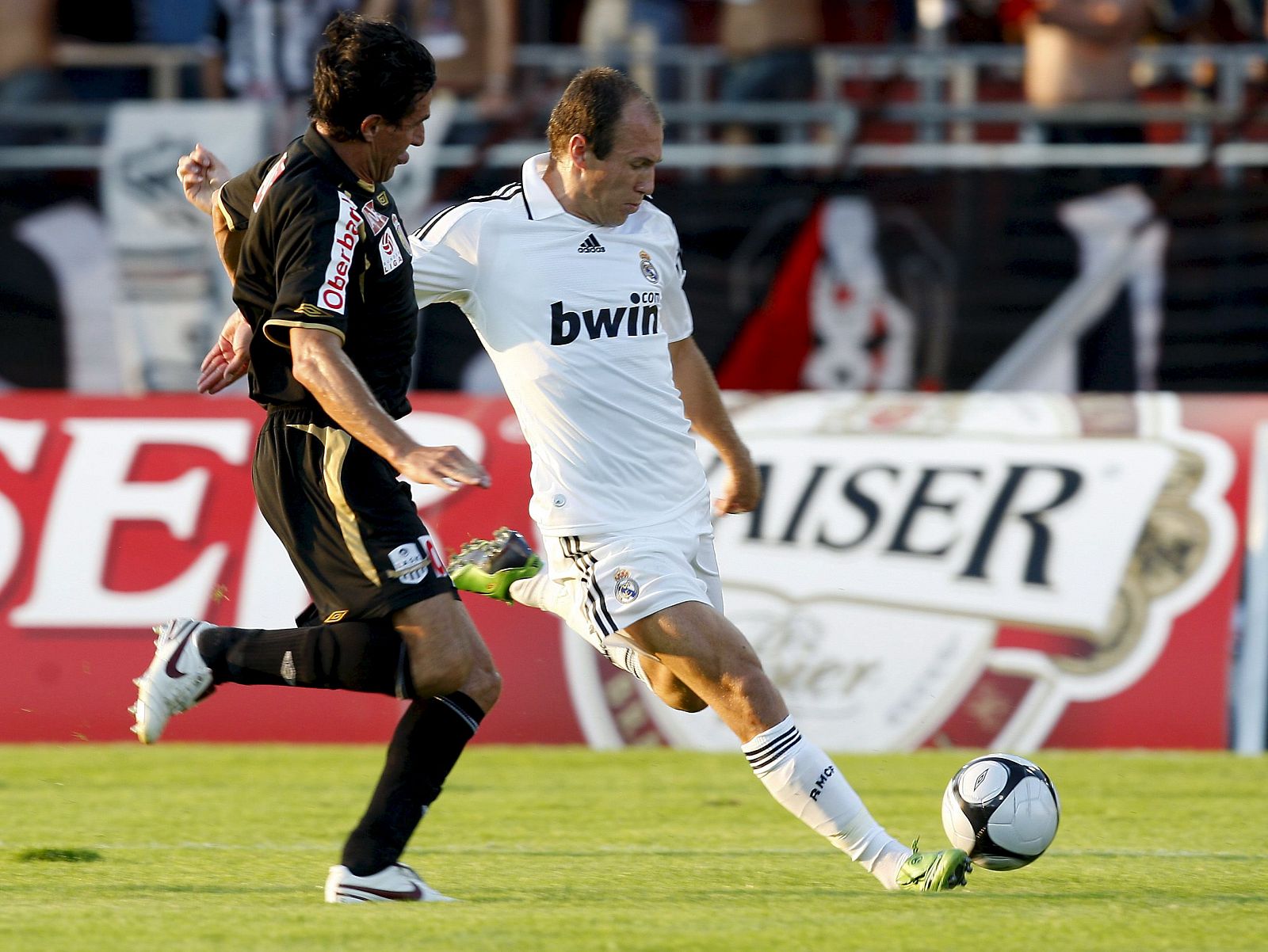 Robben, el mejor del Madrid en Austria