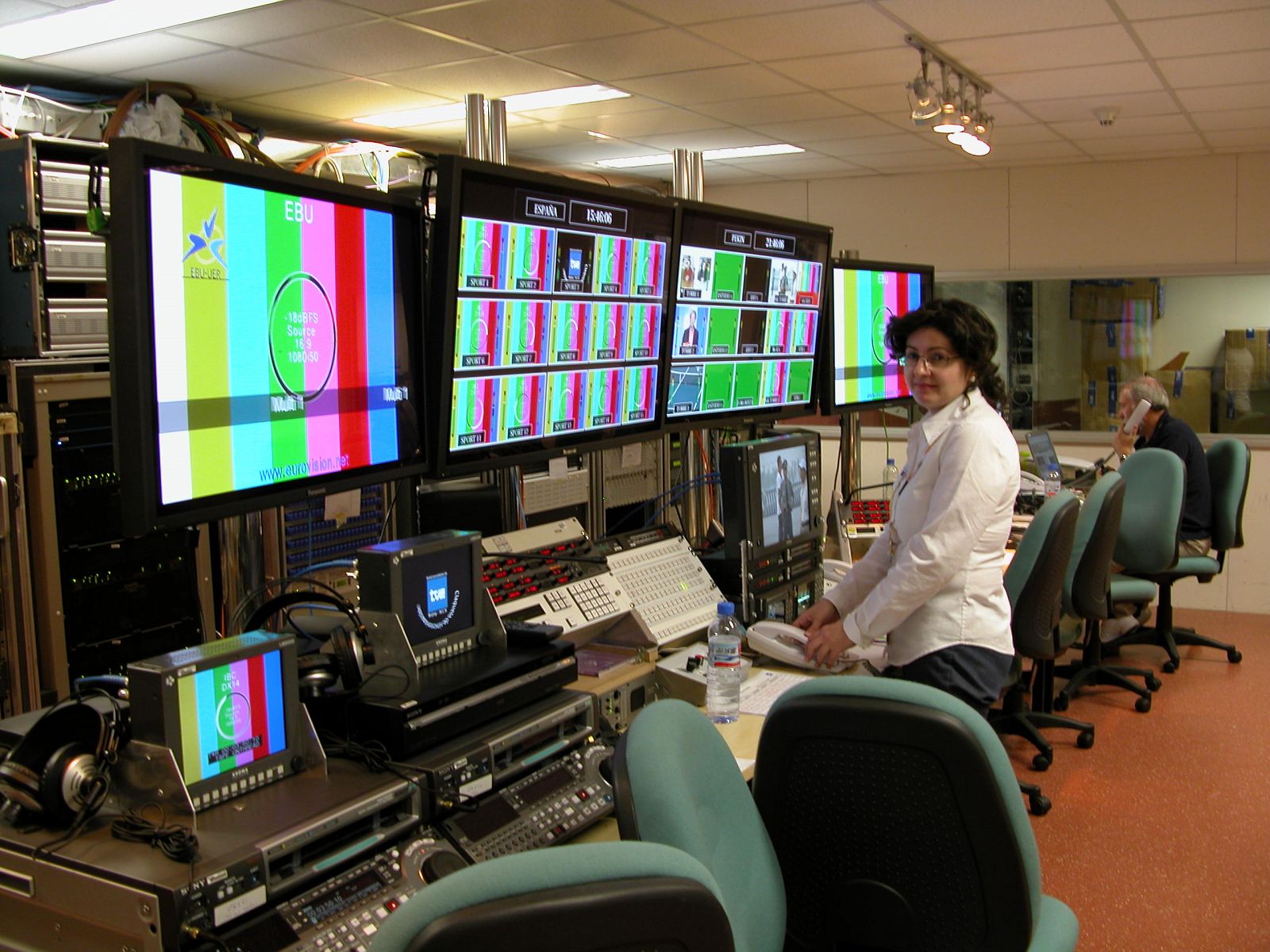 El centro de producción de RTVE está formado por 1.500 equipos de tecnología punta completamente digital.