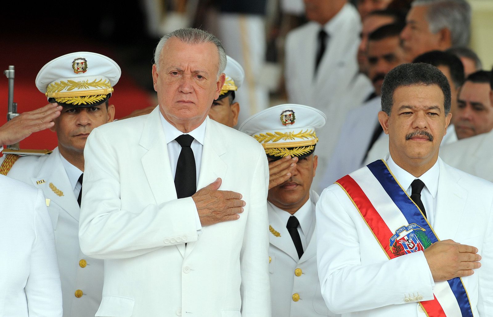 Leonel Fernández jura su tercer mandato como presidente de la República Dominicana