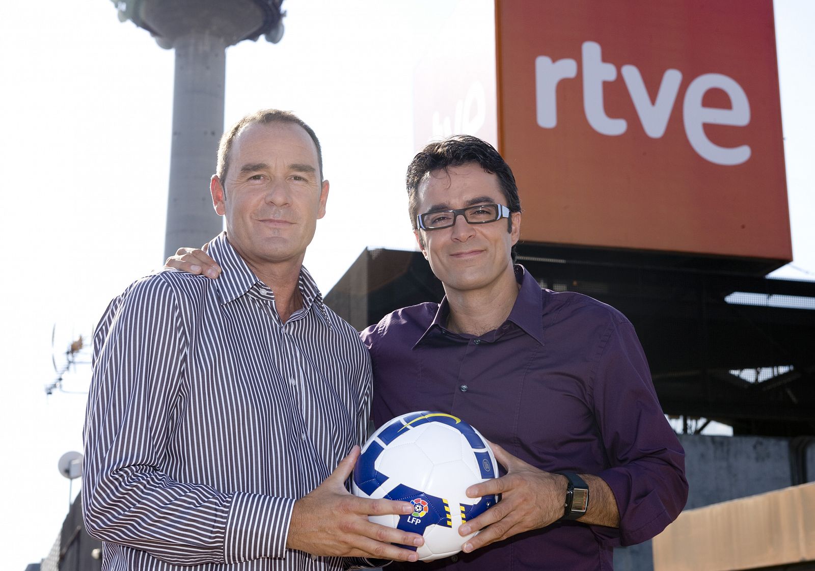 Marcos López y Víctor Fernández repasarán los goles, toda la jornada y la Premier.