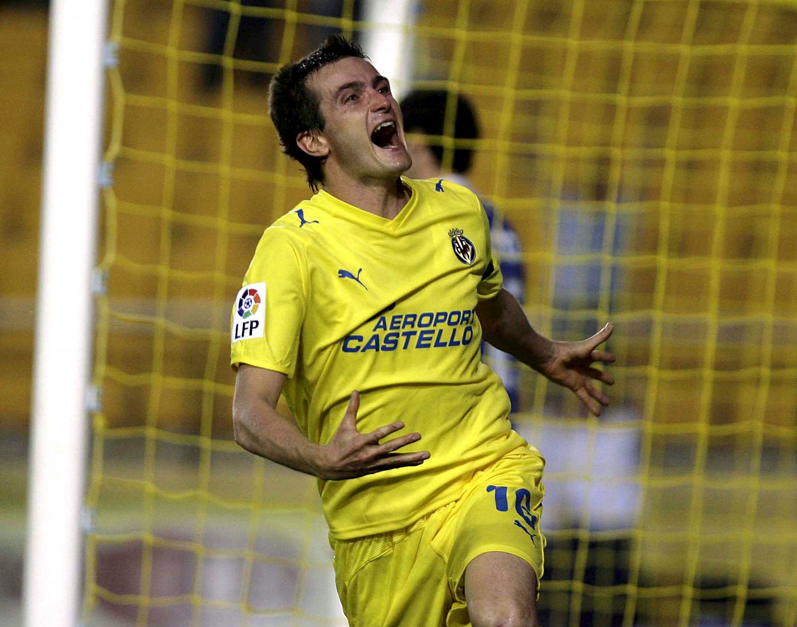El delantero del Villarreal Joseba Llorente ha sido el artífice del segundo gol del Villarreal.