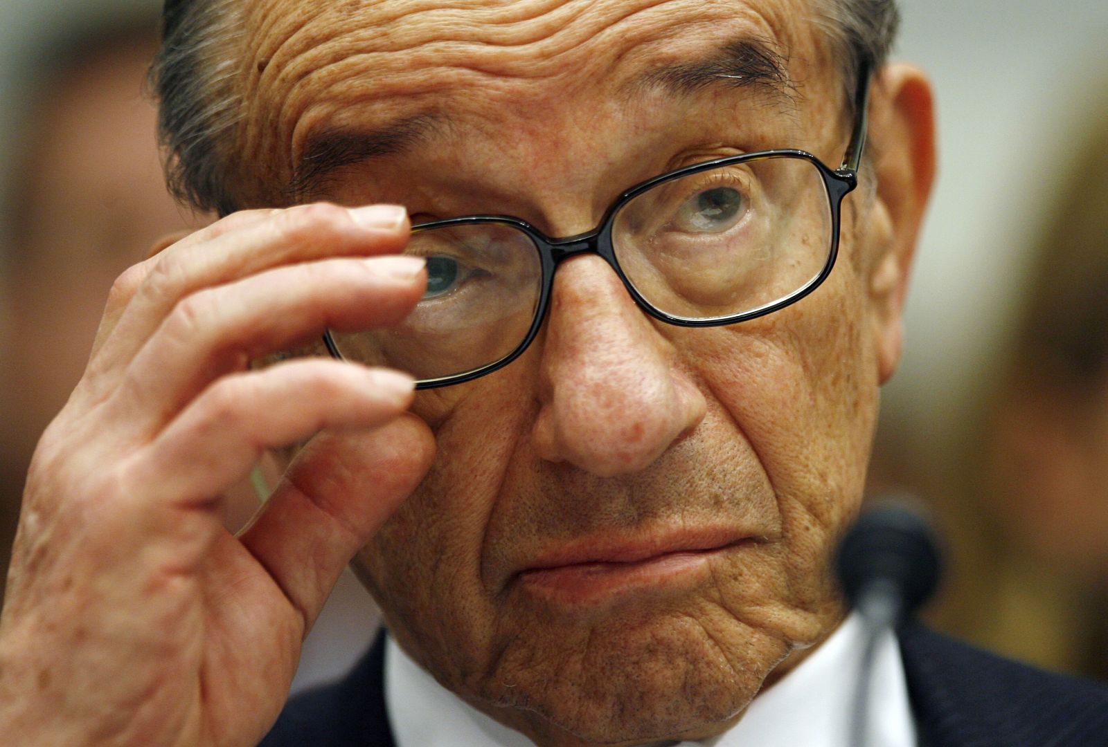 Greenspan, durante su testimonio en el comité de la Cámara de Representantes de Washington.