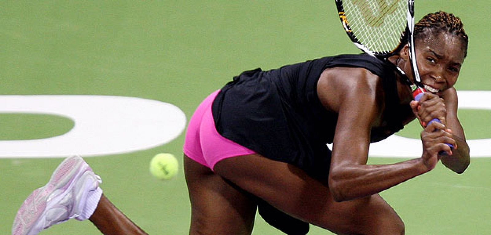 Venus consigue la victoria en Doha y se convierte en "maestra".