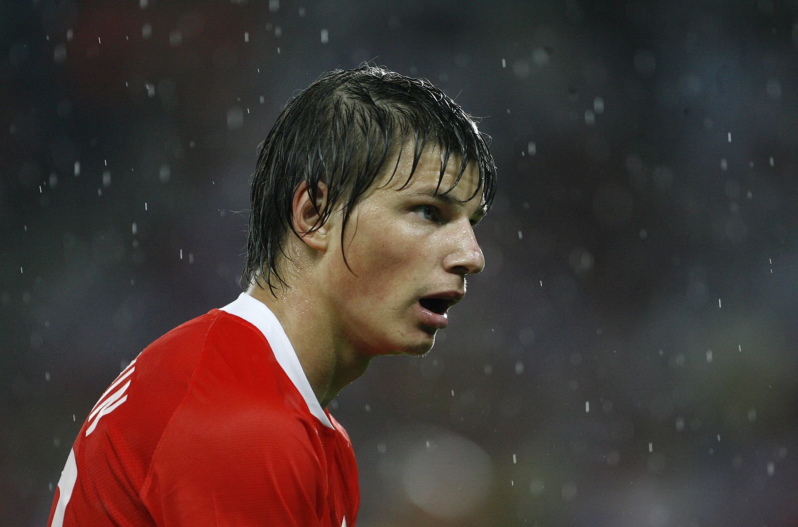 El jugador del Zenit, Andrei Arshavin, quiere abandonar el club ruso cuanto antes.