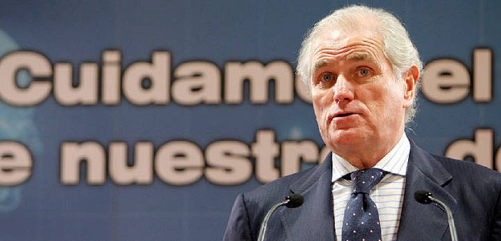 Calderón vuelve a prometer refuerzos de calidad y juventud.