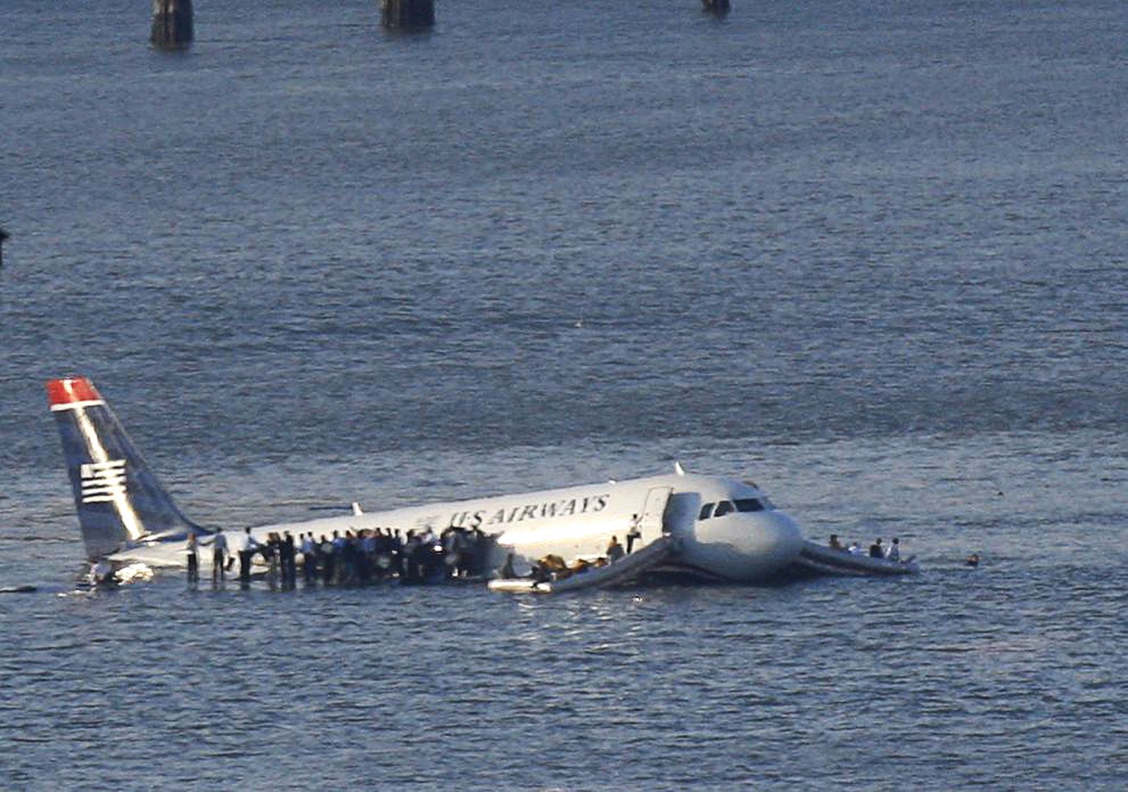 La hazaña del piloto ha salvado a todas las personas del avión