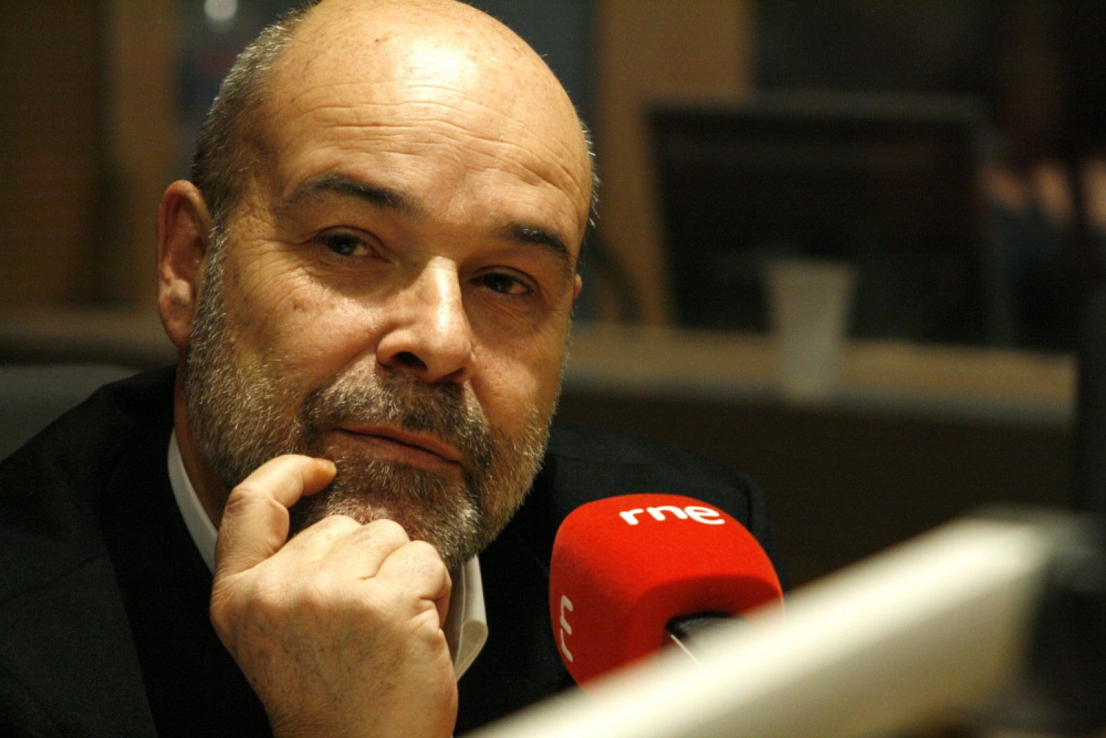 Antonio Resines durante una entrevista en RNE