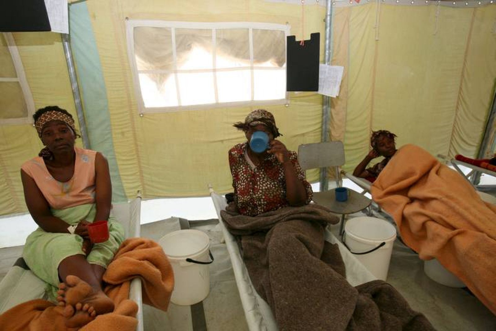 NUEVOS CASOS DE CÓLERA