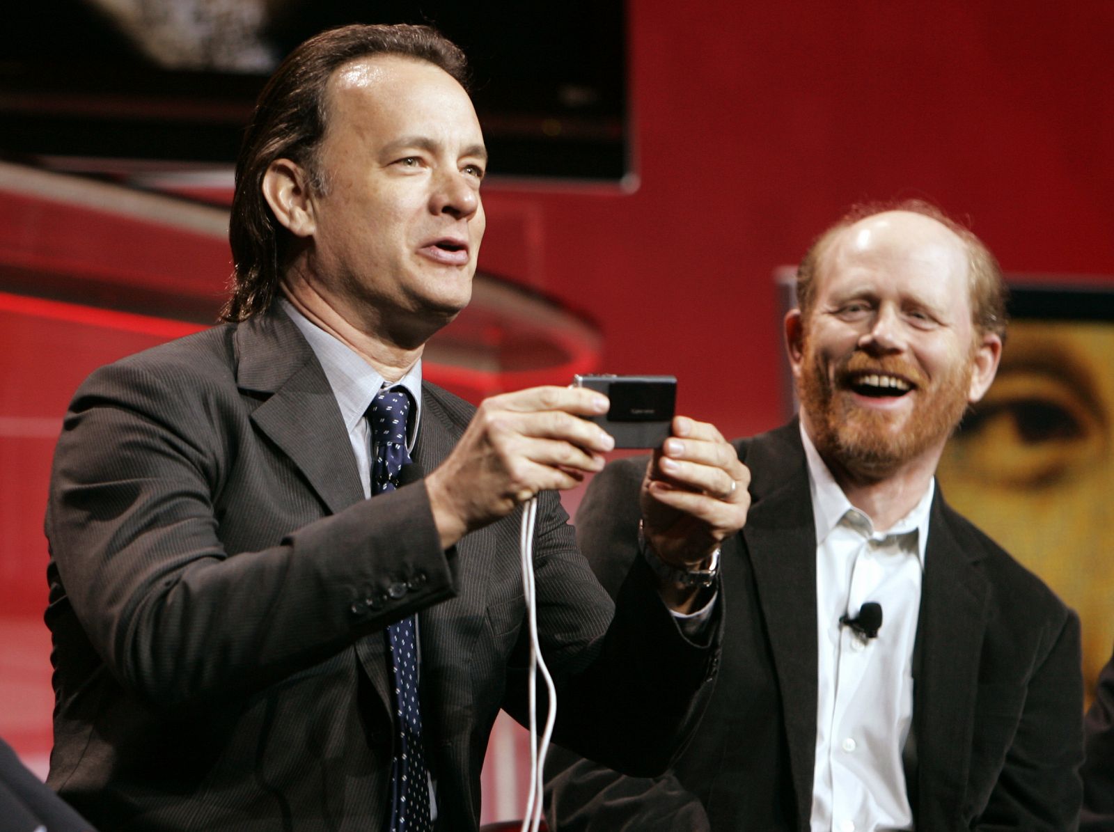 Tom Hanks jokes about Sony camera at 2006 Consumer Electronics Show in Las Vegas