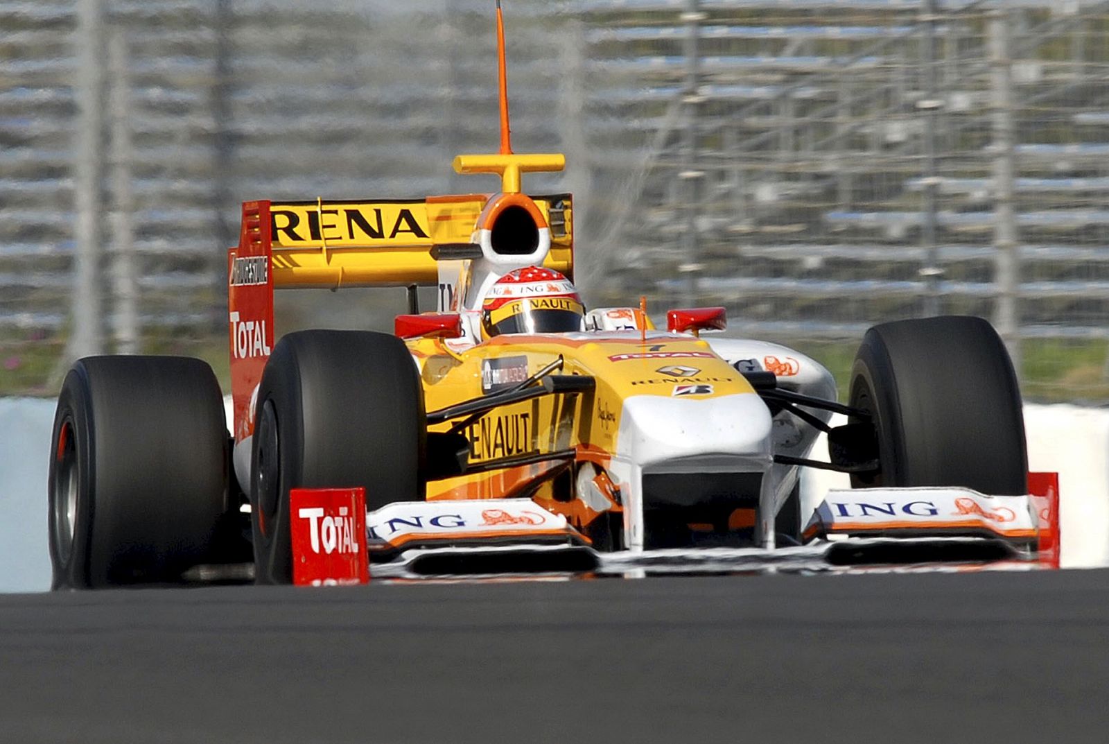 Los cambios en el reglamento pueden beneficiar a Fernando Alonso.