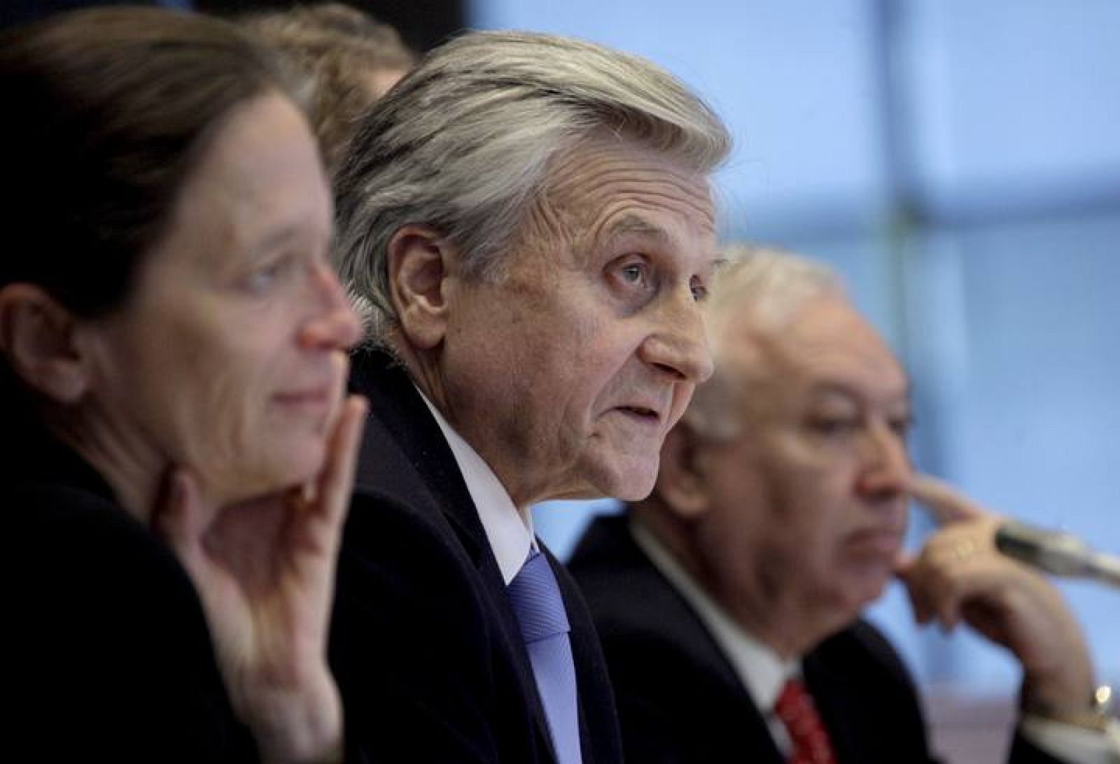 TRICHET COMPARECE ANTE LA COMISIÓN DE ASUNTOS ECONÓMICOS Y MONETARIOS DEL PARLAMENTO EUROPEO