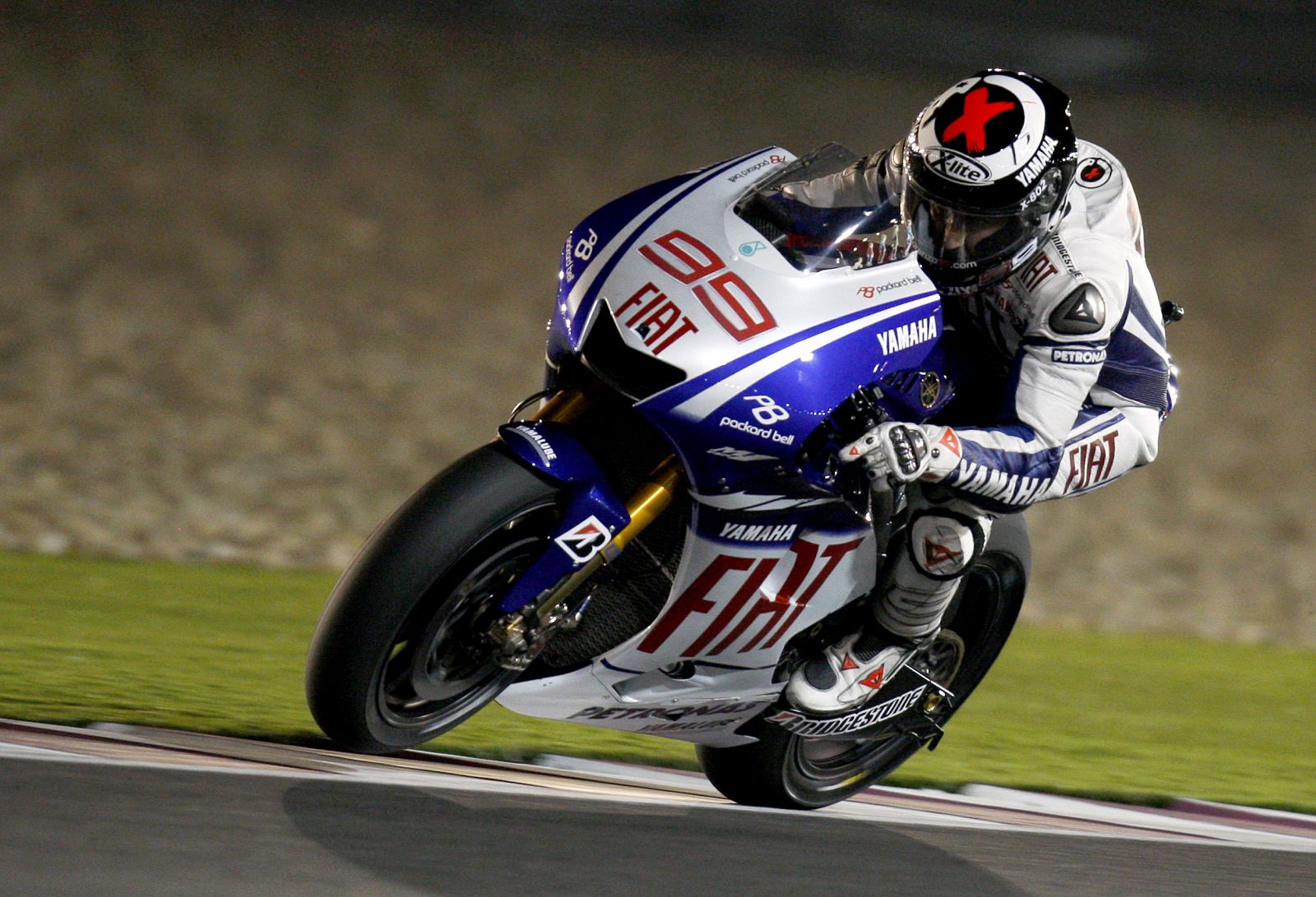 Jorge Lorenzo se ve aún lejos de Casey Stoner.