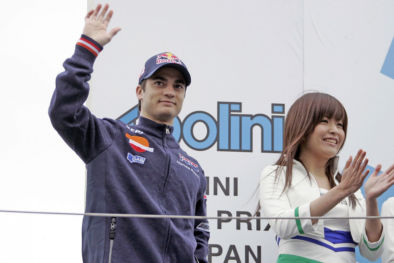 A Dani Pedrosa se le complica el fin de semana en el GP de Japón.