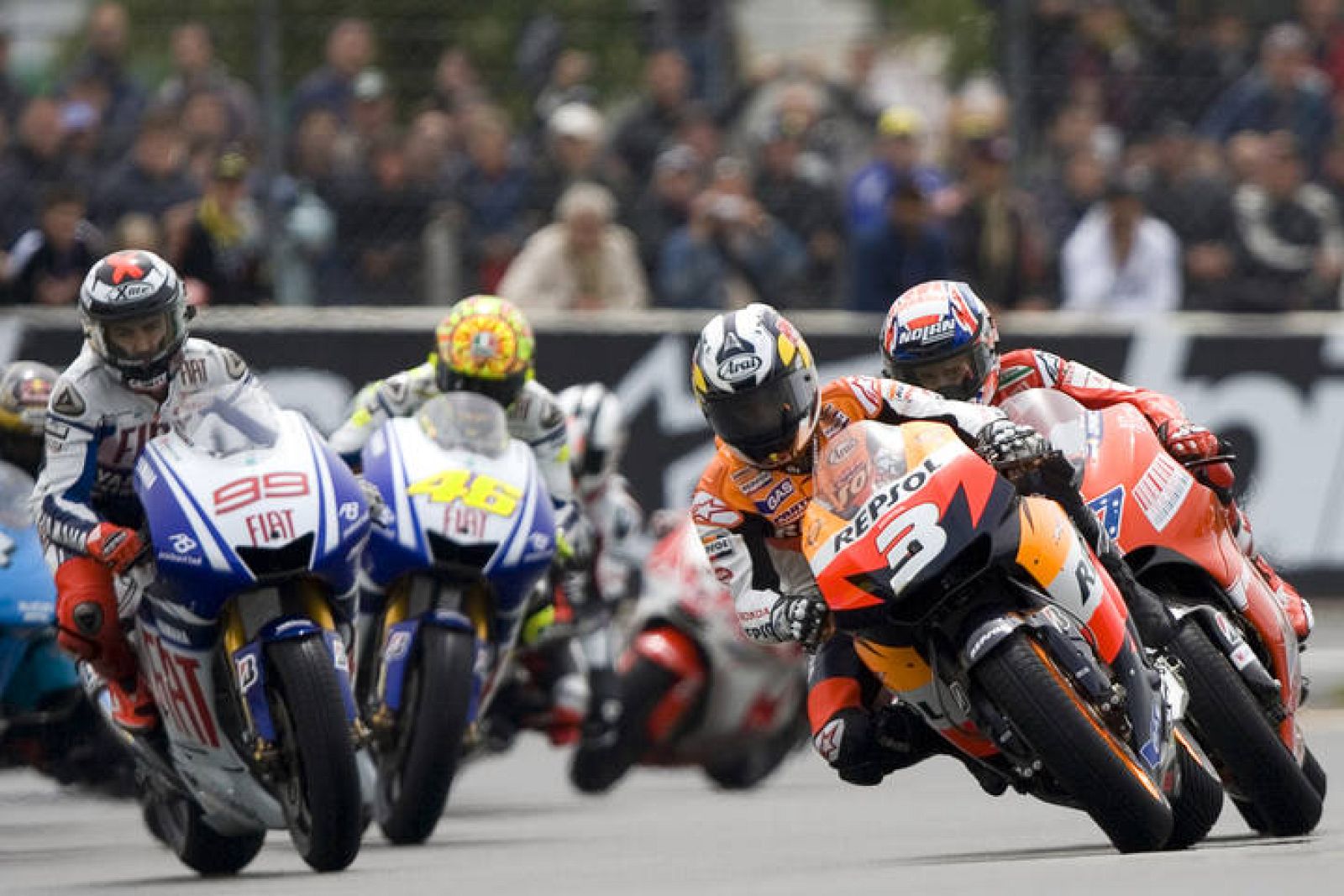 Disfruta del mejor motociclismo en RTVE.es.