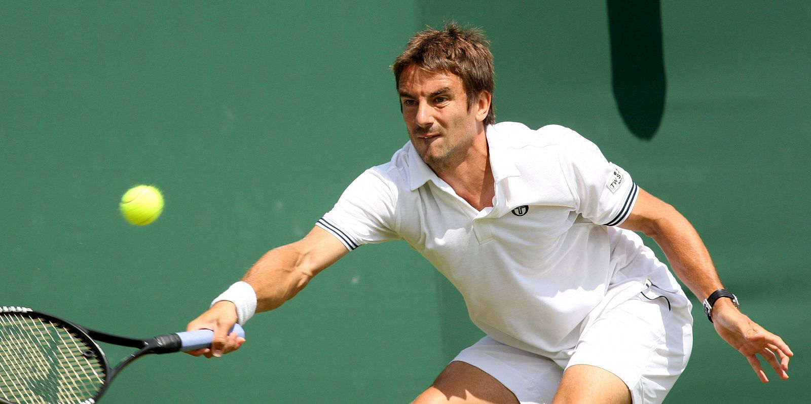 Tommy Robredo sufrió lo suyo para acceder a tercera ronda de Wimbledon.