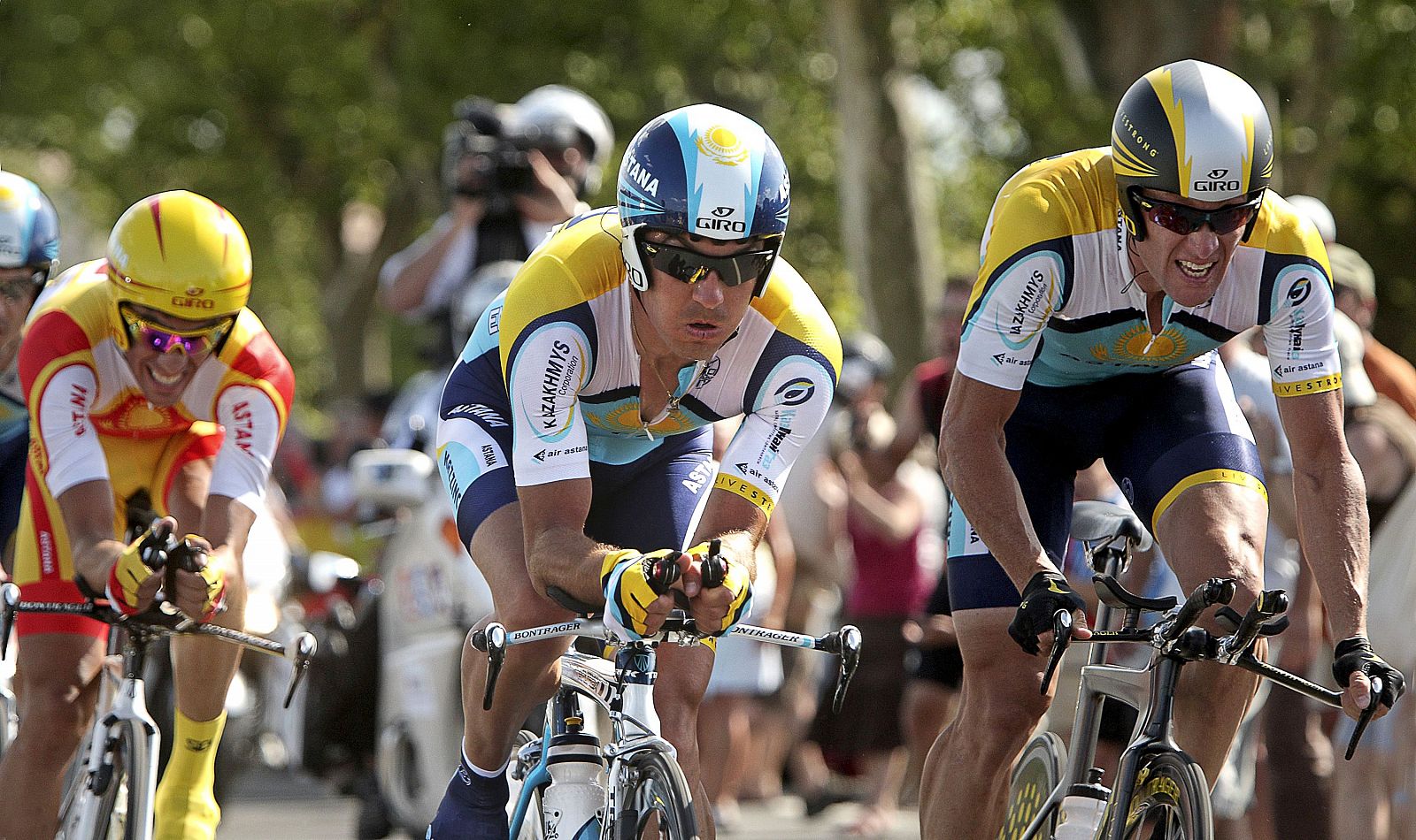 Lance Armstrong ya ha demostrado en Astana que está dispuesto a actuar por libre.