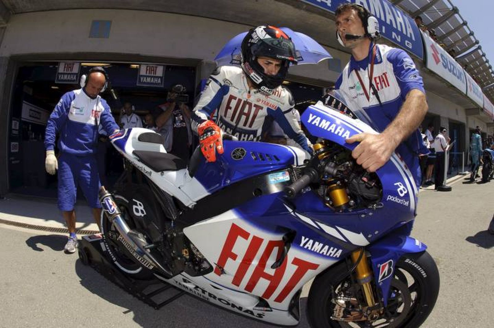 Jorge Lorenzo tendrá que correr infiltrado en el circuito de Sachsenring.