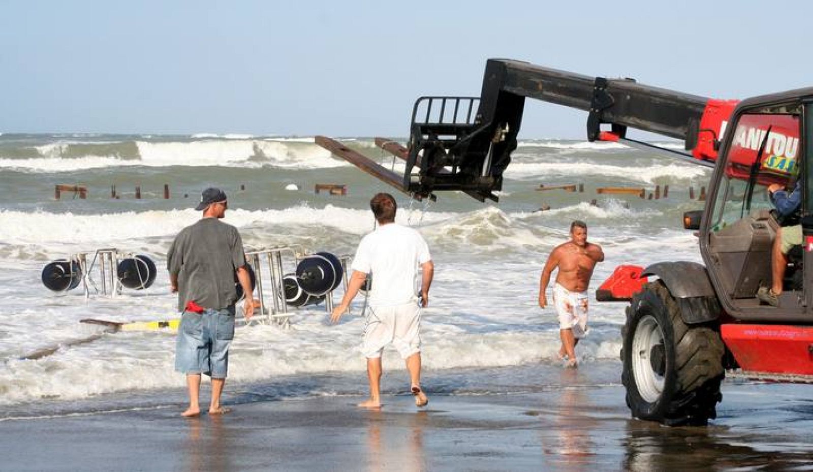 FUERTES LLUVIAS DURANTE LOS MUNDIALES DE NATACIÓN DE ROMA