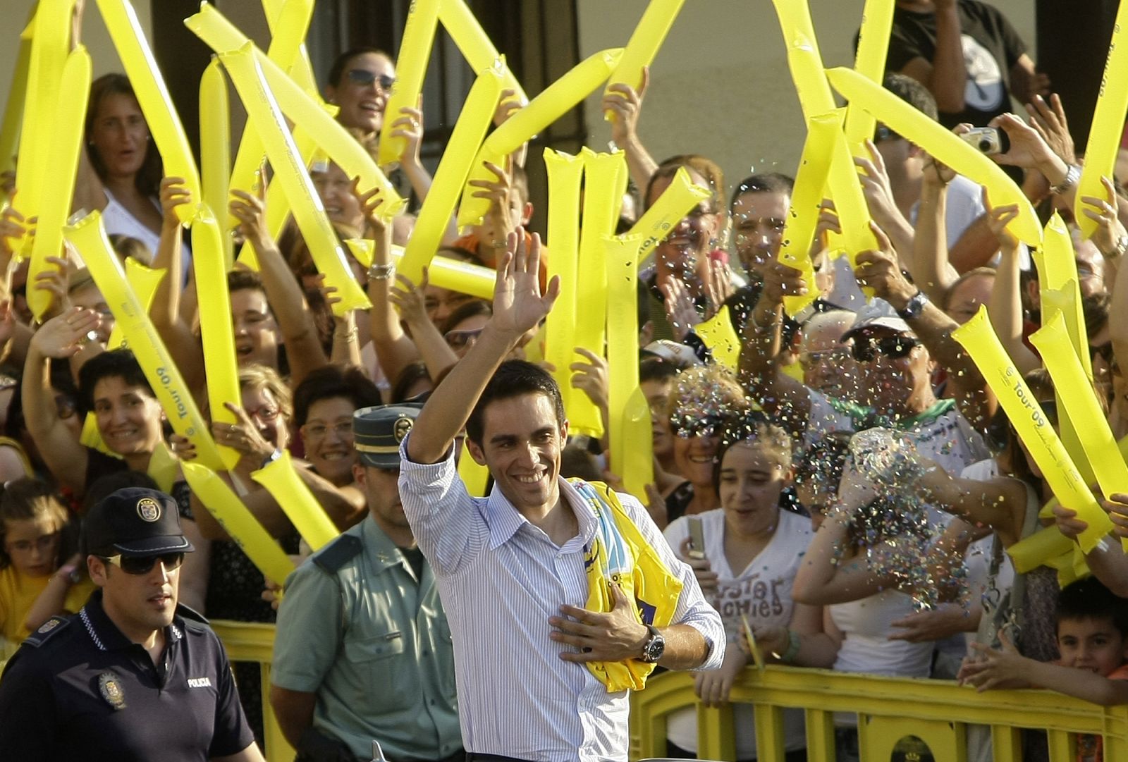 Contador recibió el homenaje de los vecinos de Pinto cuando ganó el Tour de Francia