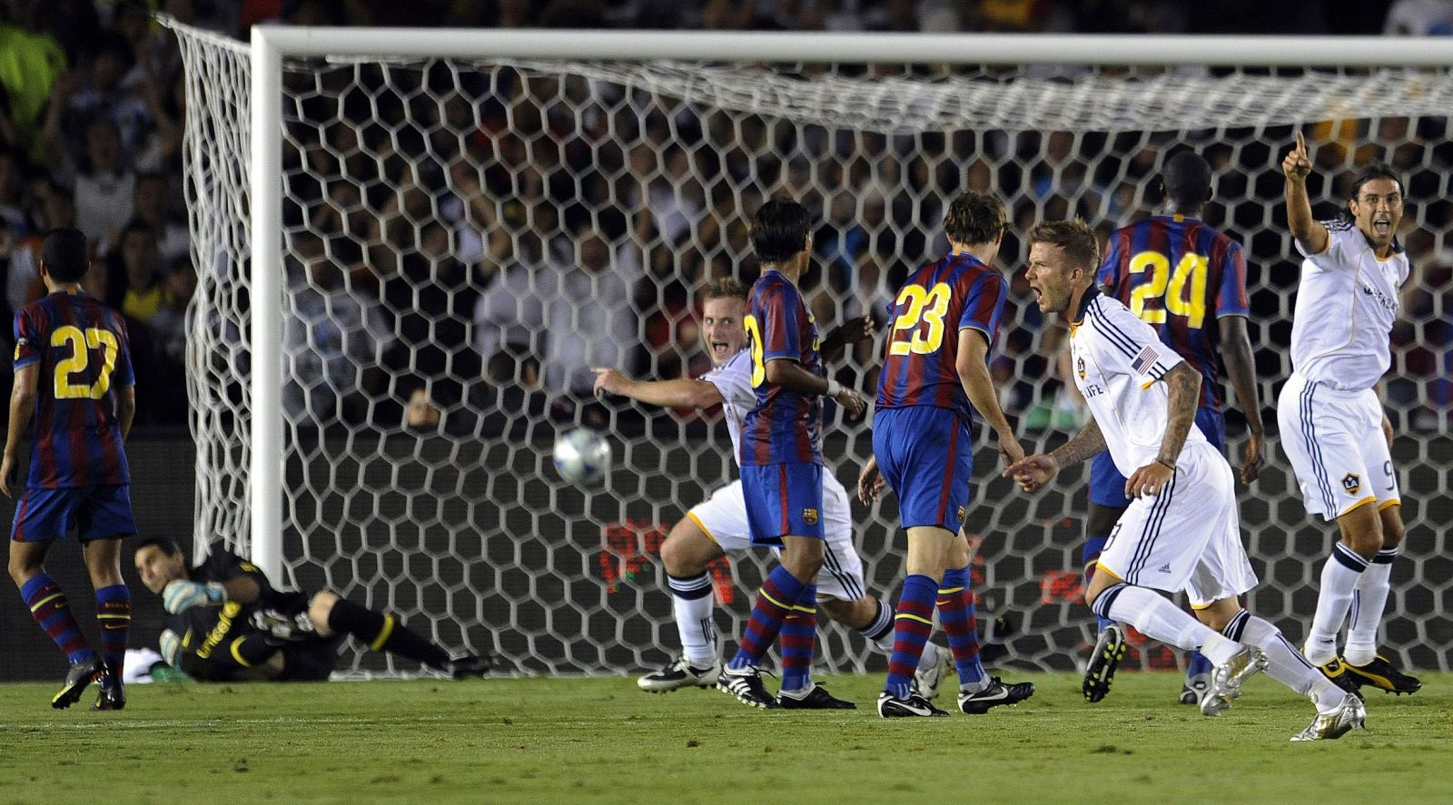 El Barça supera al Galaxy