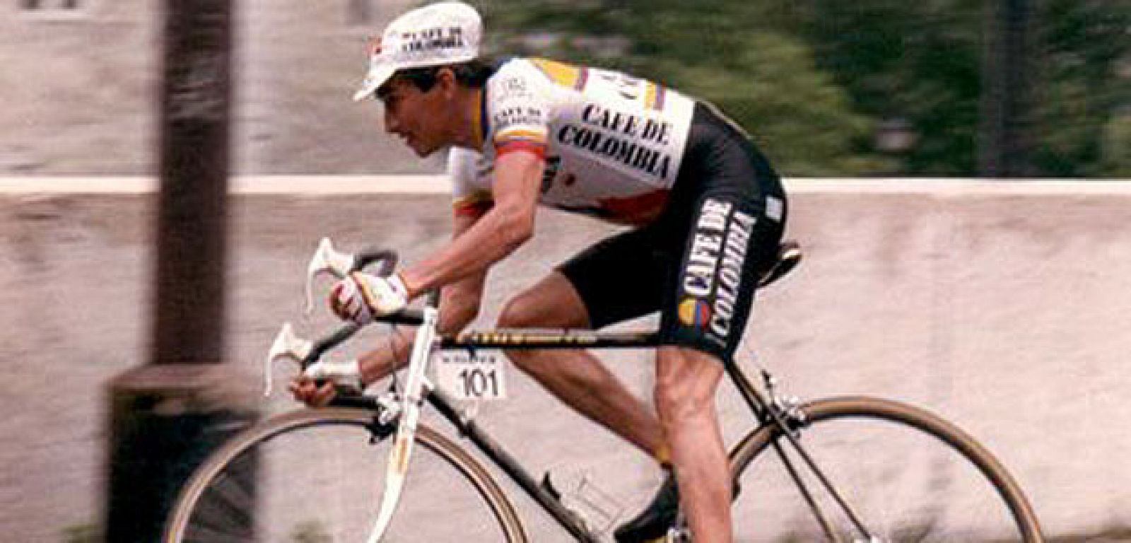 El colombiano Lucho Herrera durante La Vuelta a España de 1987.