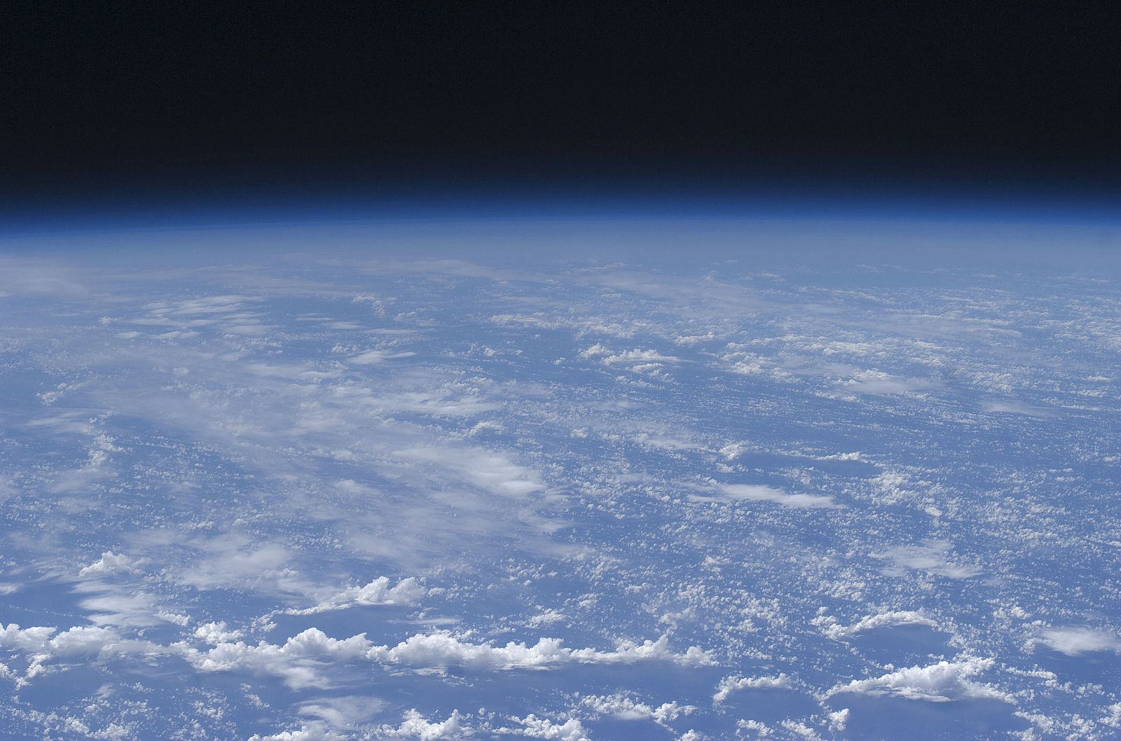 Vista de la atmosfera terrestre tomada desde la Estación Espacial Internacional