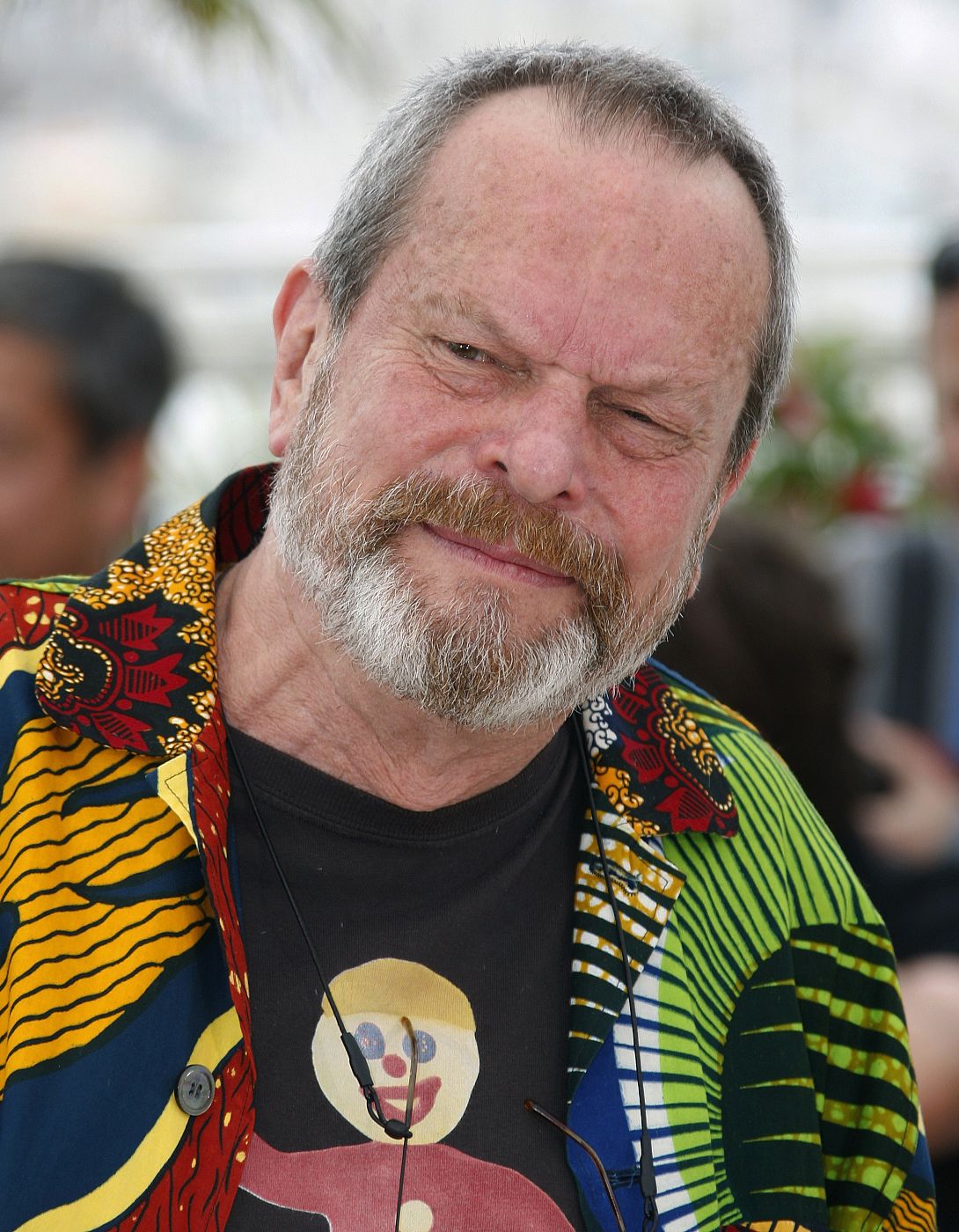 El director de cine y ex miembro de Monty Python Terry Gilliam retoma el rodaje de la película 'El hombre que mató a don Quijote'  malogrado en 2000.