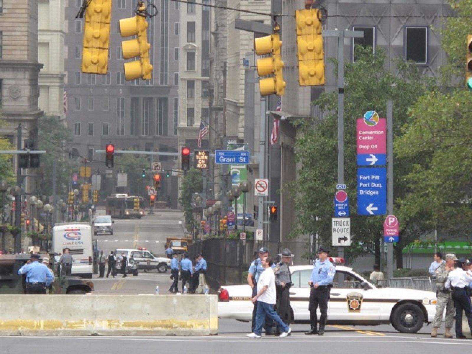 El centro de la ciudad de Pittsburgh no se permite el tráfico rodado, salvo el transporte público durante la celebración del G-20.