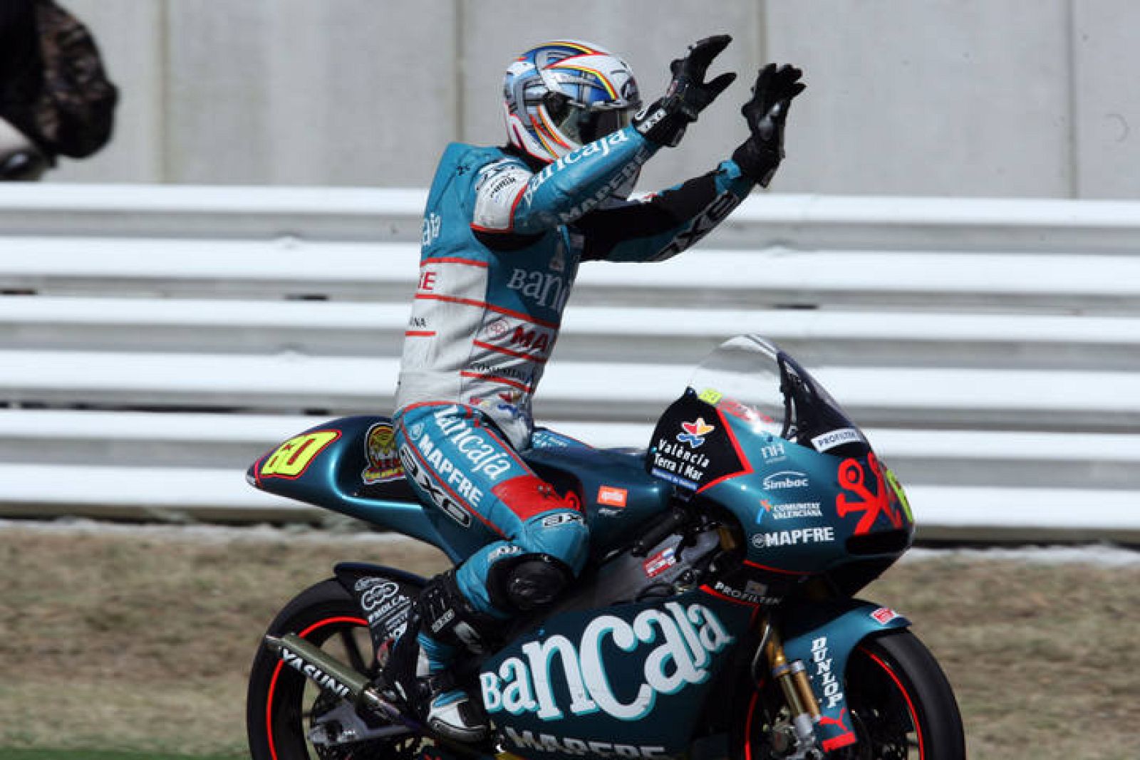   Julián Simón acaricia uno de los sueños de su vida: ser campeón del mundo.