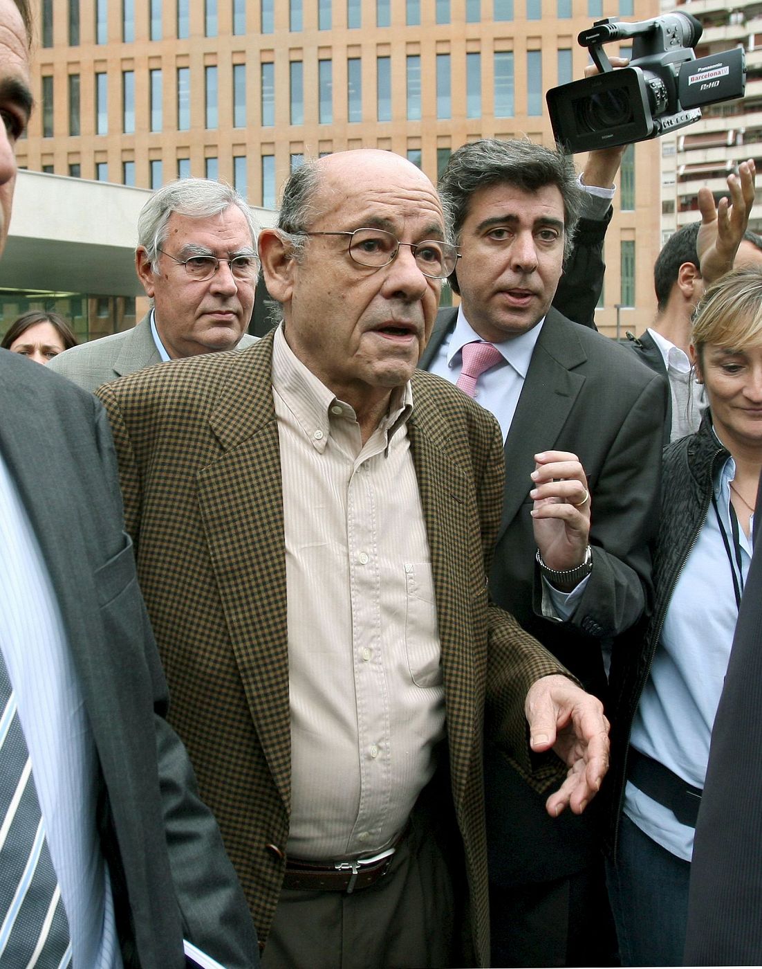 El ex presidente del Palau de la Música, Félix Millet, a su salida del juzgado en la Ciudad de la Justicia de Barcelona