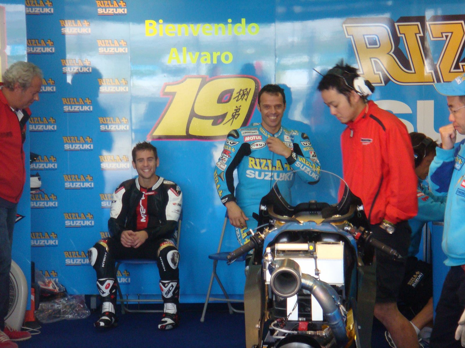 Bautista y Capirossi han iniciado una buena amistad.