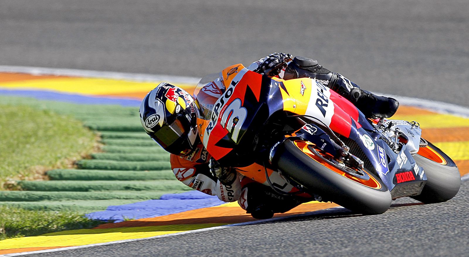 Dani Pedrosa se ha centrado en las suspensiones durante el test de Cheste.