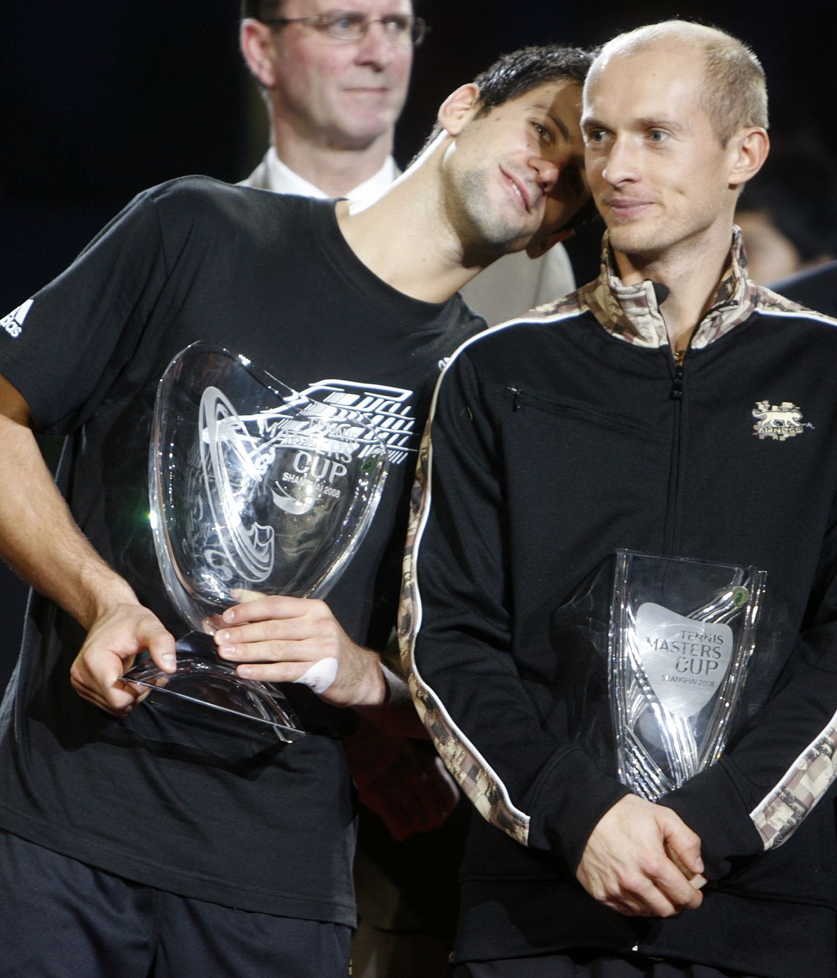 Djokovic defiende el título en la Copa Masters, que ganó ante Davydenko.