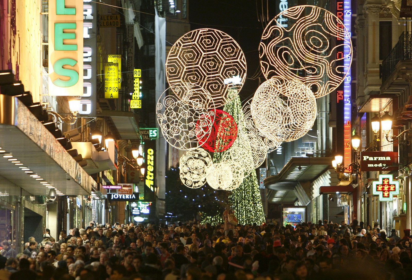 MADRID BRILLA YA CON LUZ DE NAVIDAD